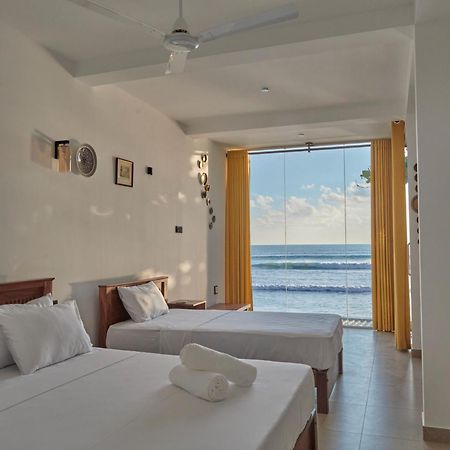 Kings Bay Beach Resort Galle Exterior foto