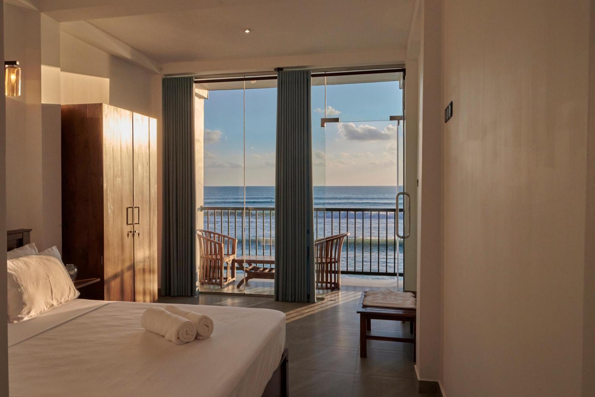 Kings Bay Beach Resort Galle Exterior foto