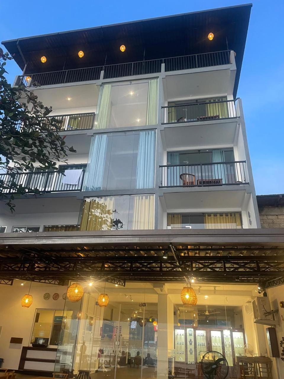 Kings Bay Beach Resort Galle Exterior foto