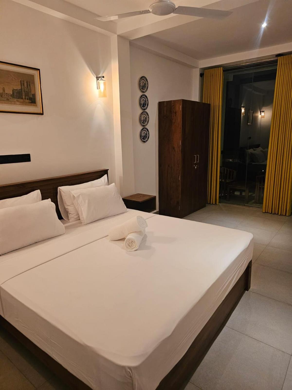 Kings Bay Beach Resort Galle Exterior foto